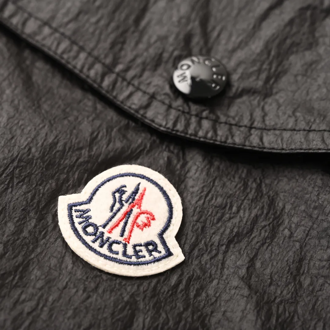 Moncler MC ， ， 。 ， 。 ， 。 Size：1 2 3 4